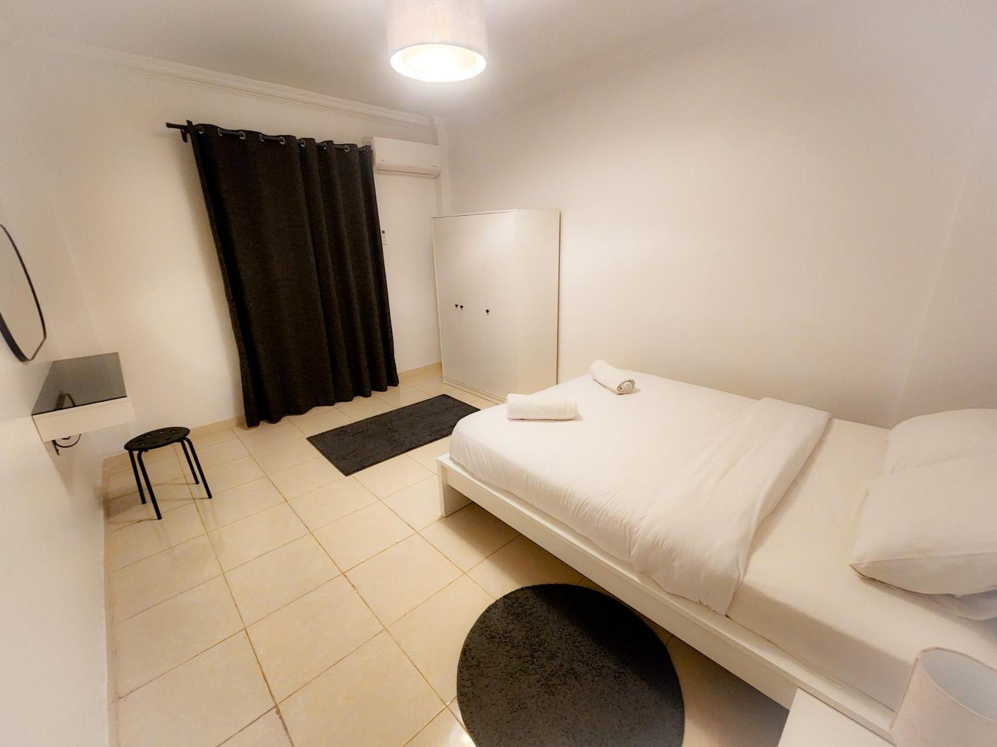 Stylish And Modern Close To The Airport Apartment Cairo